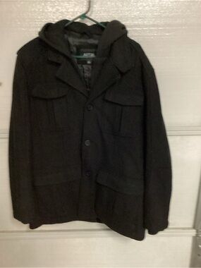 Women’s heavy peacock coat size large